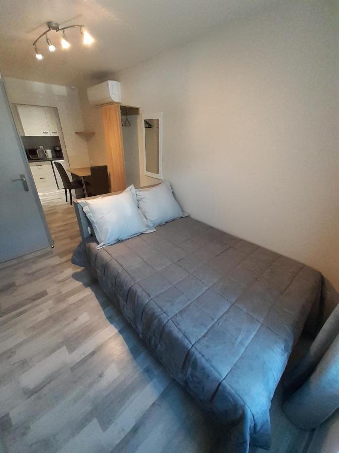 Les Appartements Du Saint Hubert Arcis-sur-Aube Екстериор снимка