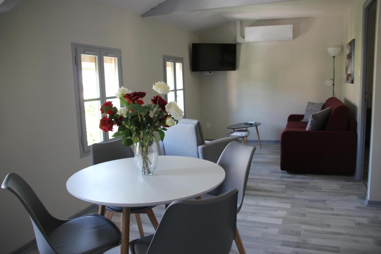 Les Appartements Du Saint Hubert Arcis-sur-Aube Екстериор снимка