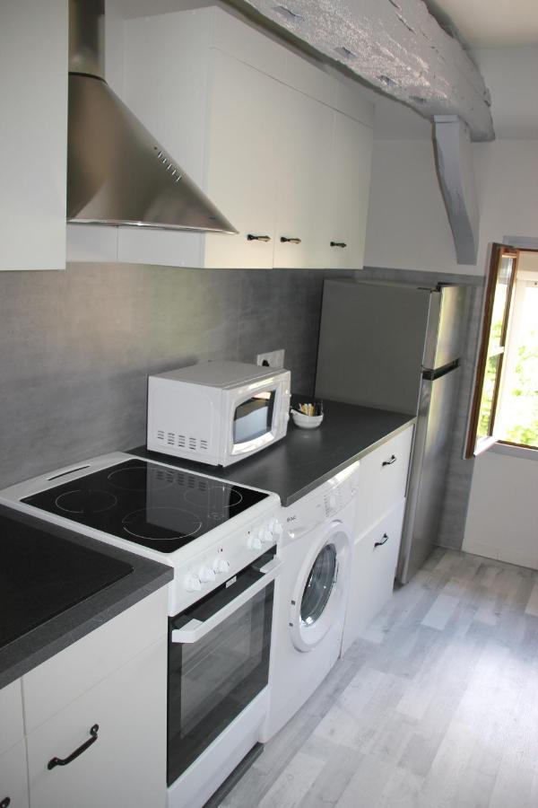 Les Appartements Du Saint Hubert Arcis-sur-Aube Екстериор снимка